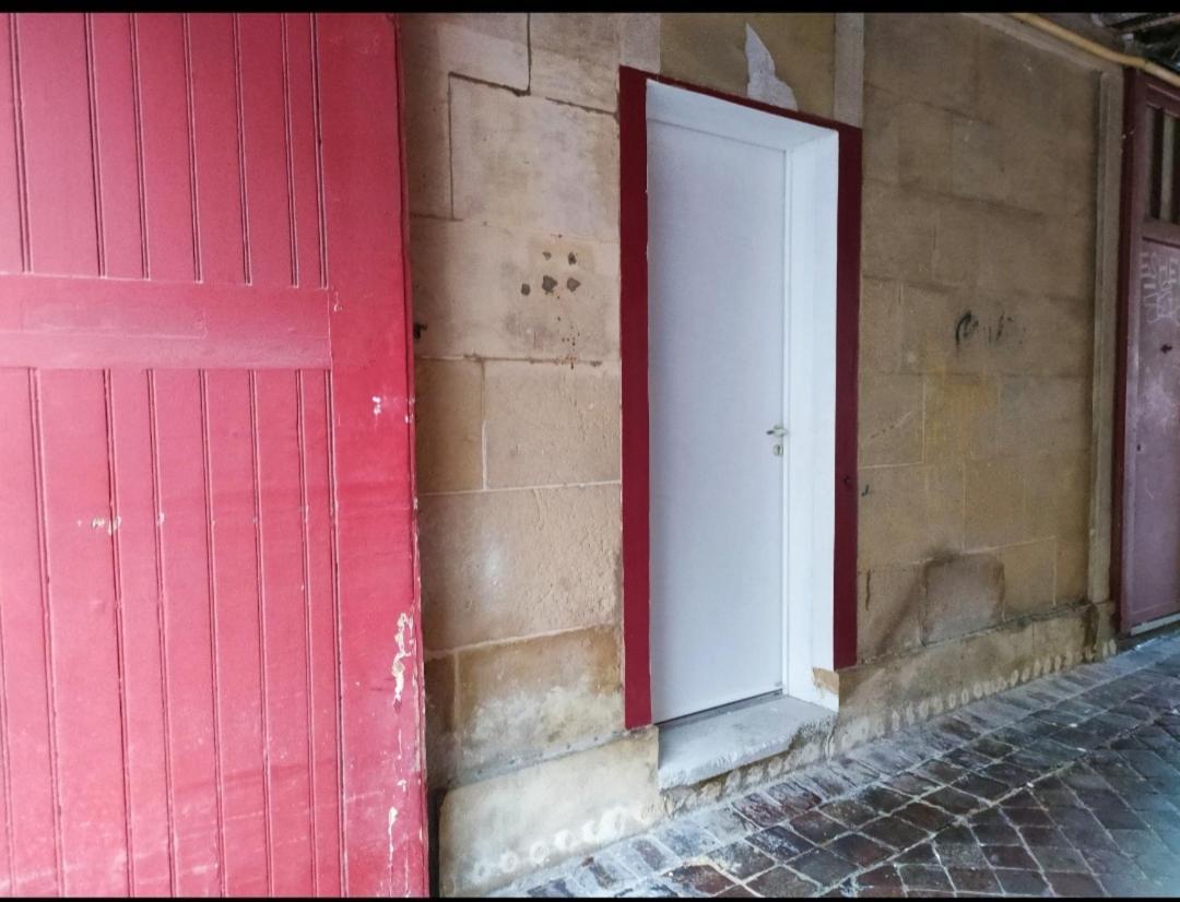 Logement Proche Hypercentre Caen Exterior foto