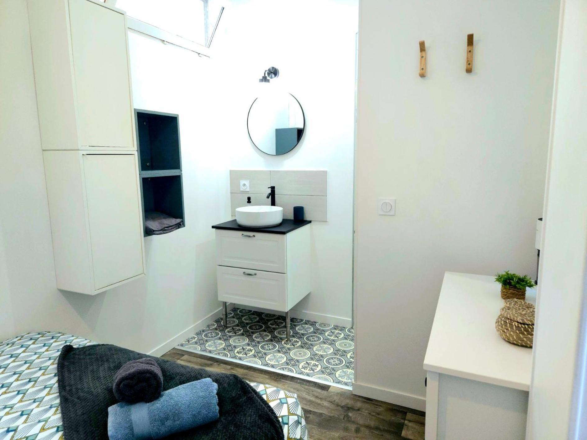 Logement Proche Hypercentre Caen Exterior foto